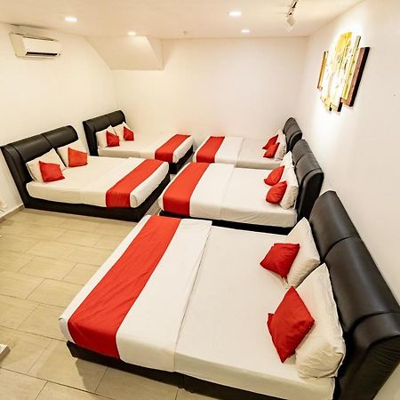 Mary J Hotel Family 10 Pax Room Kota Bharu Exterior foto